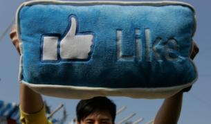 Как социалните мрежи правят пари