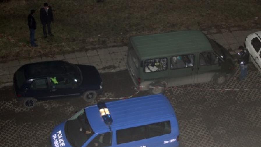Мъж бе открит прострелян на паркинг във Варна