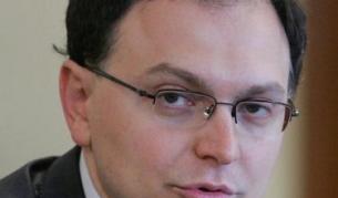 Тодор Коларов бе избран за шеф на Комисията за установяване на имущество, придобито от престъпна дейност през април т.г.