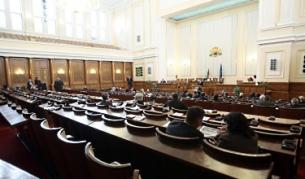 Искат имунитета на депутат, карал пиян