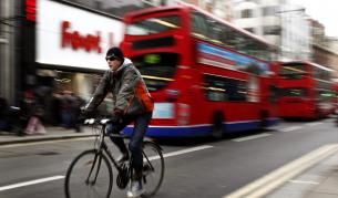 На кого в Европа плащат отиването до офиса