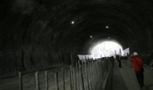 Преди месец приключи основният етап от изграждането на възловата метростанция 8 на Софийското метро – на бул. "Кн. Мария Луиза" пред ЦУМ