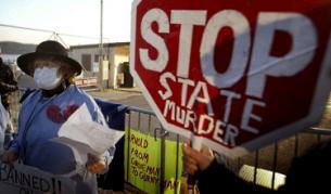 В САЩ изпълнението на смъртните присъди винаги е съпроводено с протести, но въпреки това някои шати отказват да отменят наказанието