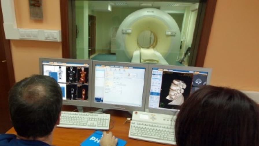 20-килограмов тумор отстраниха лекари във Варна