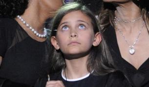 Дъщерята на Майкъл Джаксън Парис