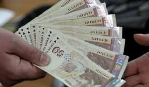 Минималната заплата вече е 270 лв.