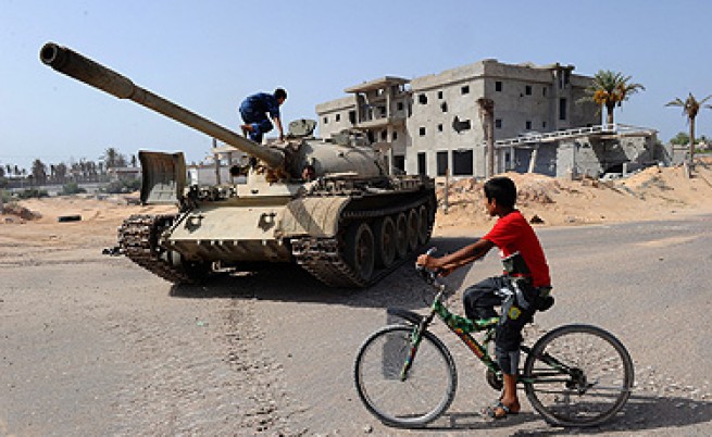 Либийските бунтовници искат извинение от САЩ и Великобритания