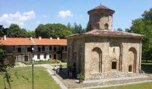 Църквата "Свети Йоан Богослов" в Земенския манастир