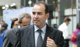 Иван Искров