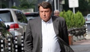 Адвокатът Младен Червеняков е бивш министър на правосъдието в правителството на Жан Виденов. От 2006 е член на Висшия съвет на БСП.
