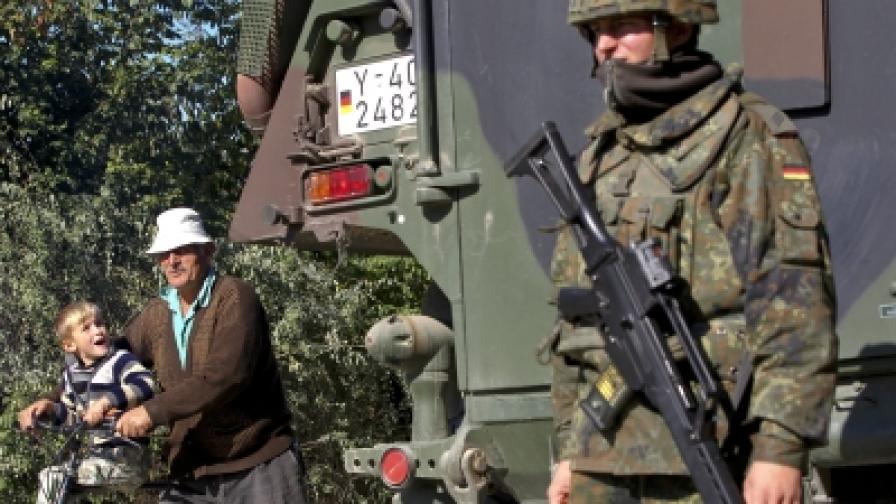 Силите на НАТО контролират граничен пункт в Косово