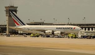 "Ер Франс" отмени 200 полета заради стачка