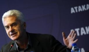 Волен Сидеров говори на пресконференция в централата на "Атака" на 20 ноември 2011 г.