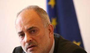 Тотю Младенов