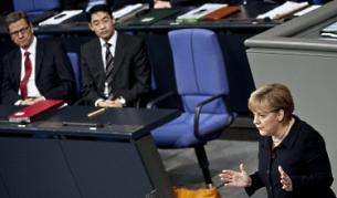 Меркел пред парламента