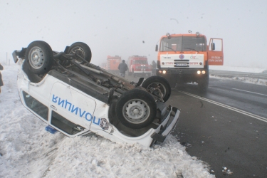 20 автомобила във верижни катастрофи на "Тракия"