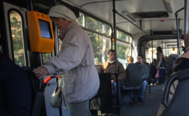 Пускат 12 нови автобусни линии в София