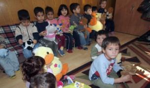 "Мобилтел" ще помага на приемни родители