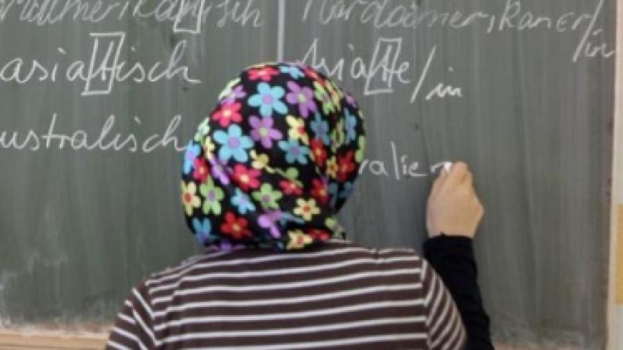 Берлински учители вдигнаха ръце от наши роми