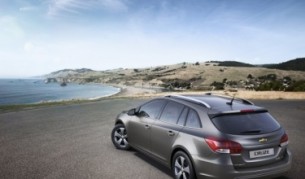 "Шевролет Круз" и с комби