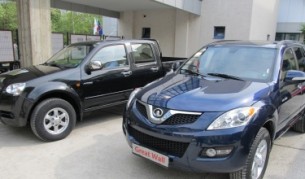 Заводът за автомобили край Ловеч бе официално открит