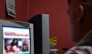 Хванаха разпространители на детска порнография