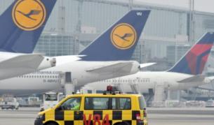 Съд към авиодиспечери: Не може да стачкувате