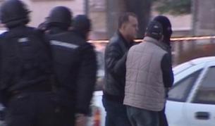 Стефан Петров, похитителят от Сливен, се предаде на полицията