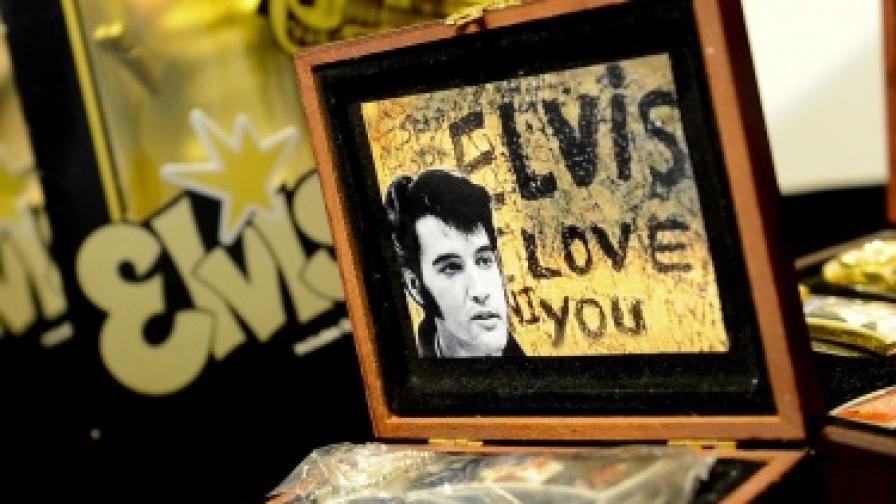 Сувенирите с Елвис Пресли продължават да се радват на голяма популярност