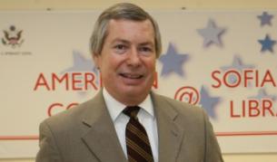 Джеймс Уорлик