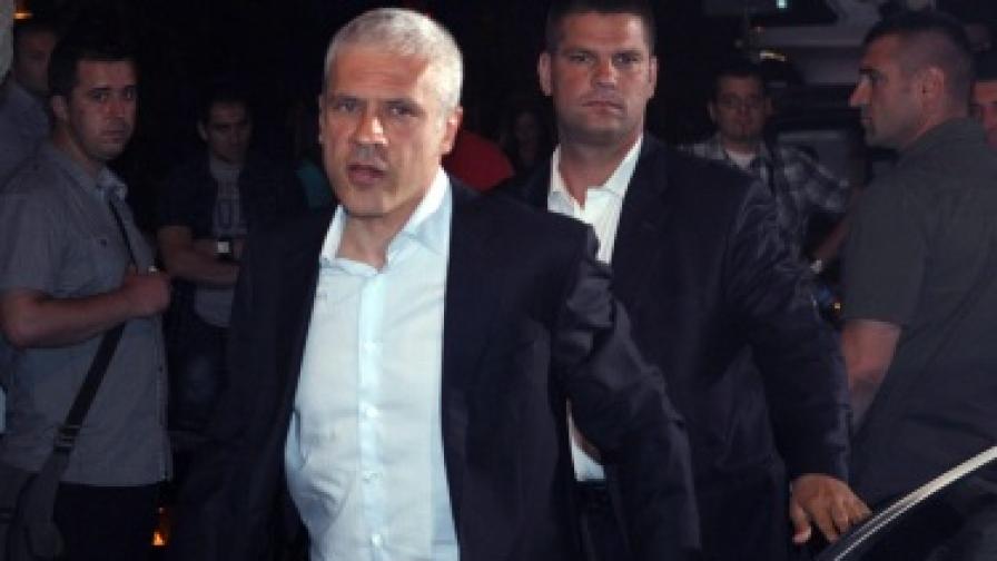Борис Тадич поема и външното министерство на Сърбия