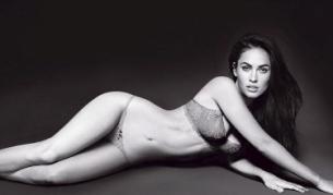 Меган Фокс във фотосесия за модна къща "Армани"