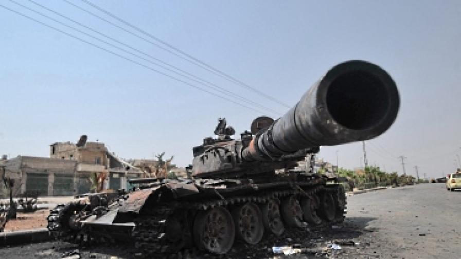 Унищожен танк на сирийската армия на една от улиците на Алепо