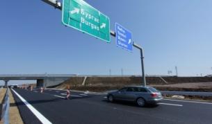 Подизпълнители по строителните работи на АМ "Тракия" на протест за пари