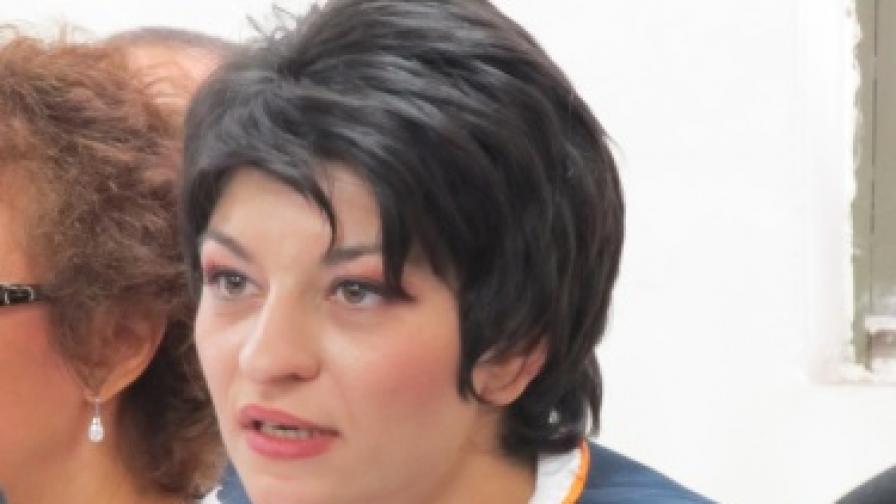 Десислава Атанасова: В Оряхово реално се търси решение на проблема със закритата болница