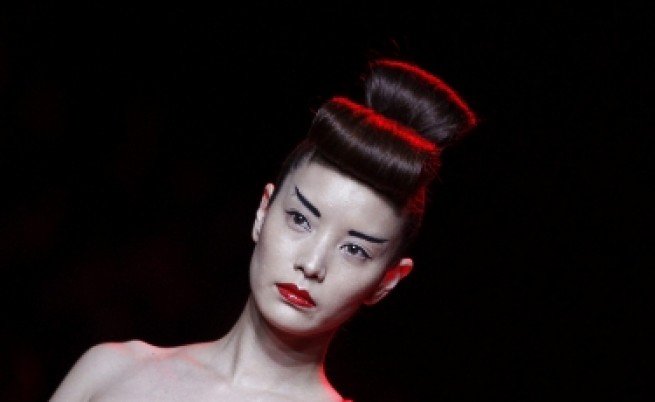 Шамари срещу бръчки. Подмладяване по тайландски