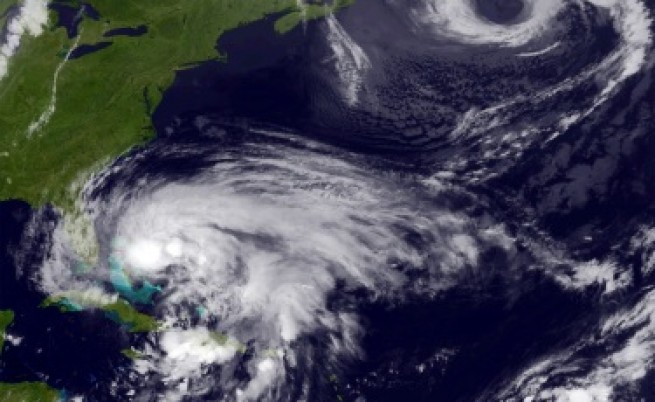 Ураган уби 39 души в Карибския регион