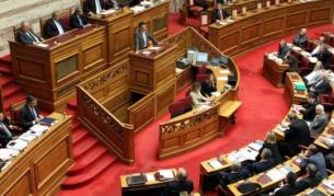 Гърция прие нов пакет за строги мерки 