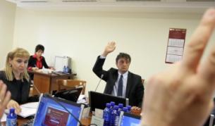 Заседание на Висшия съдебен съвет. На снимката: министър Диана Ковачева, председателят на ВКС Лазар Груев