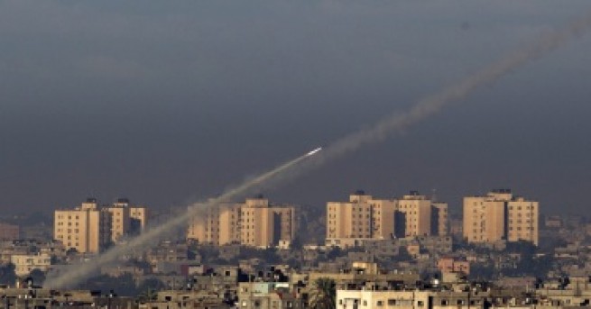 Палестински екстремисти са изстреляли две ракети от Ивицата Газа в