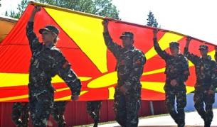 Македонци и българи си мерят пилоните