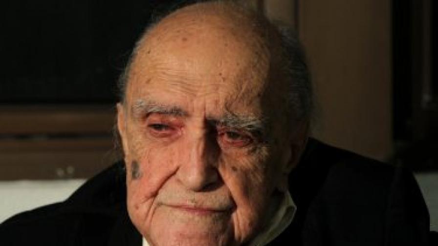 На 104 години почина прочутият бразилски архитект Оскар Нимайер  