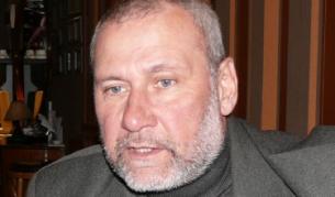 Проф. Николай Овчаров