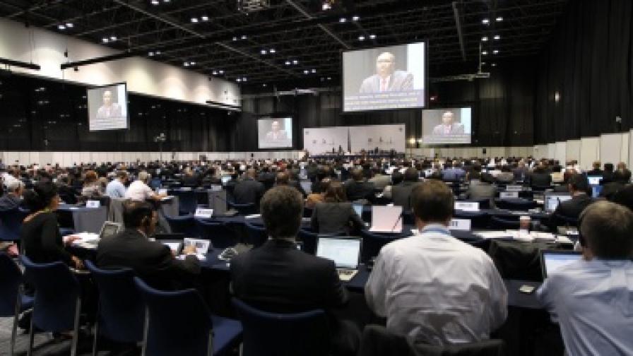 На конференция на Международния съюз за телекомуникации в Дубай беше демонстрирано дълбокото идеологическо разделение сред 193-те страни членки