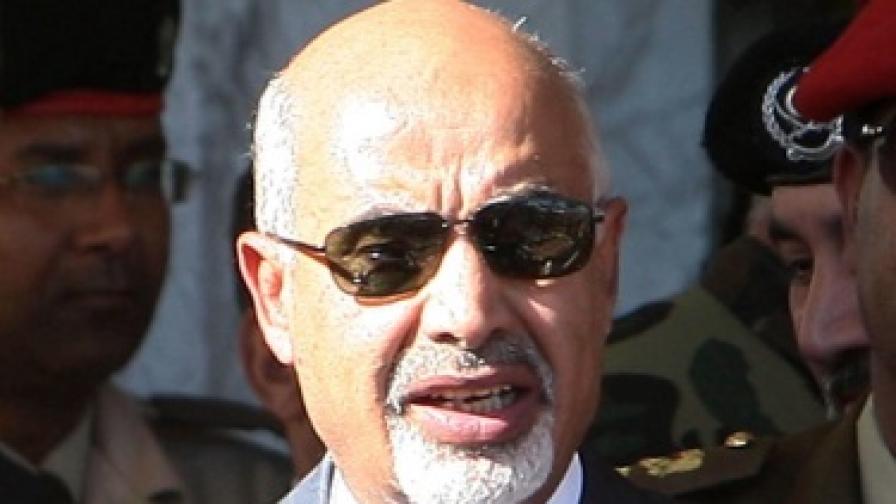 Председателят на либийския парламент Мохамад Магариф, който<br /><br />
де факто е и президент на страната