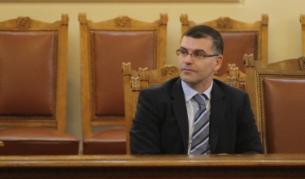 С. Дянков: Няма да се вдигат заплатите на управници