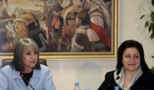 За една година вицепрезидентът Маргарита Попова е издала 162 указа за промени в българското гражданство на 18 833 души
