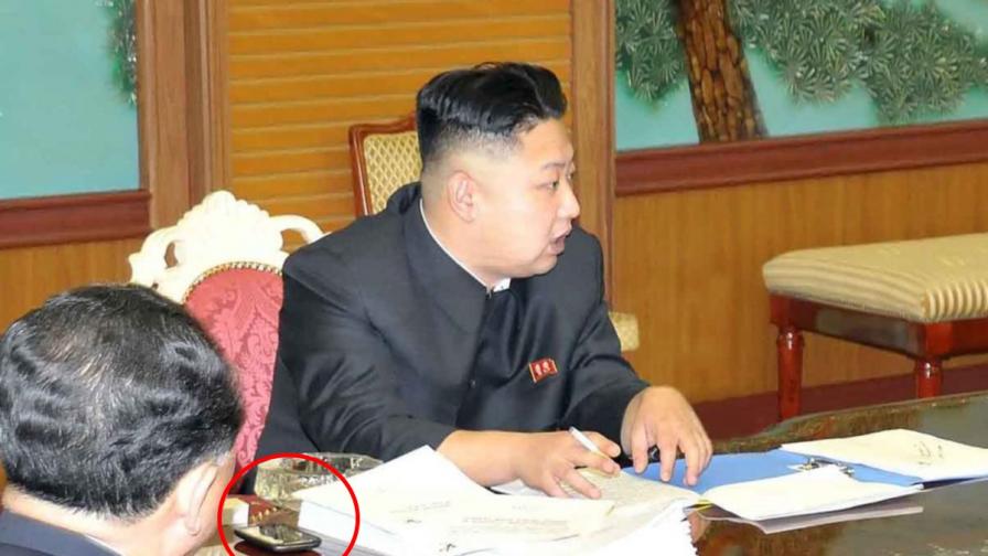 Ким Чен-ун и смартфонът