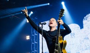 Брайън Адамс отново стана баща