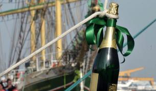 Турците вече искат шампанско, не ракия